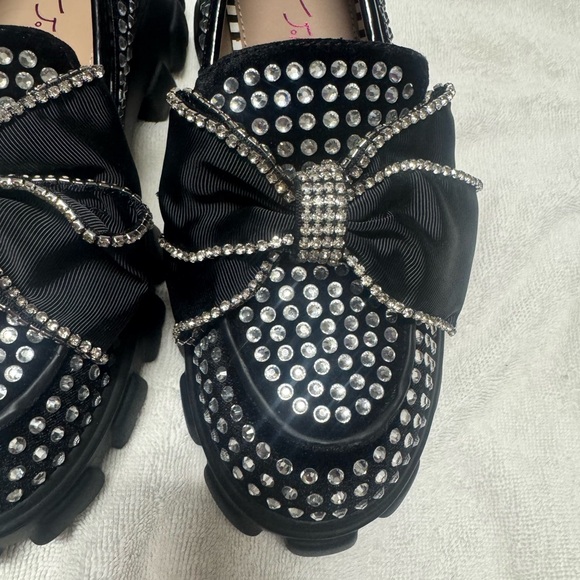 NWOT Betsey Johnson Black Loafers with Rhinestones & Bow Size 8 - Picture 8 of 11